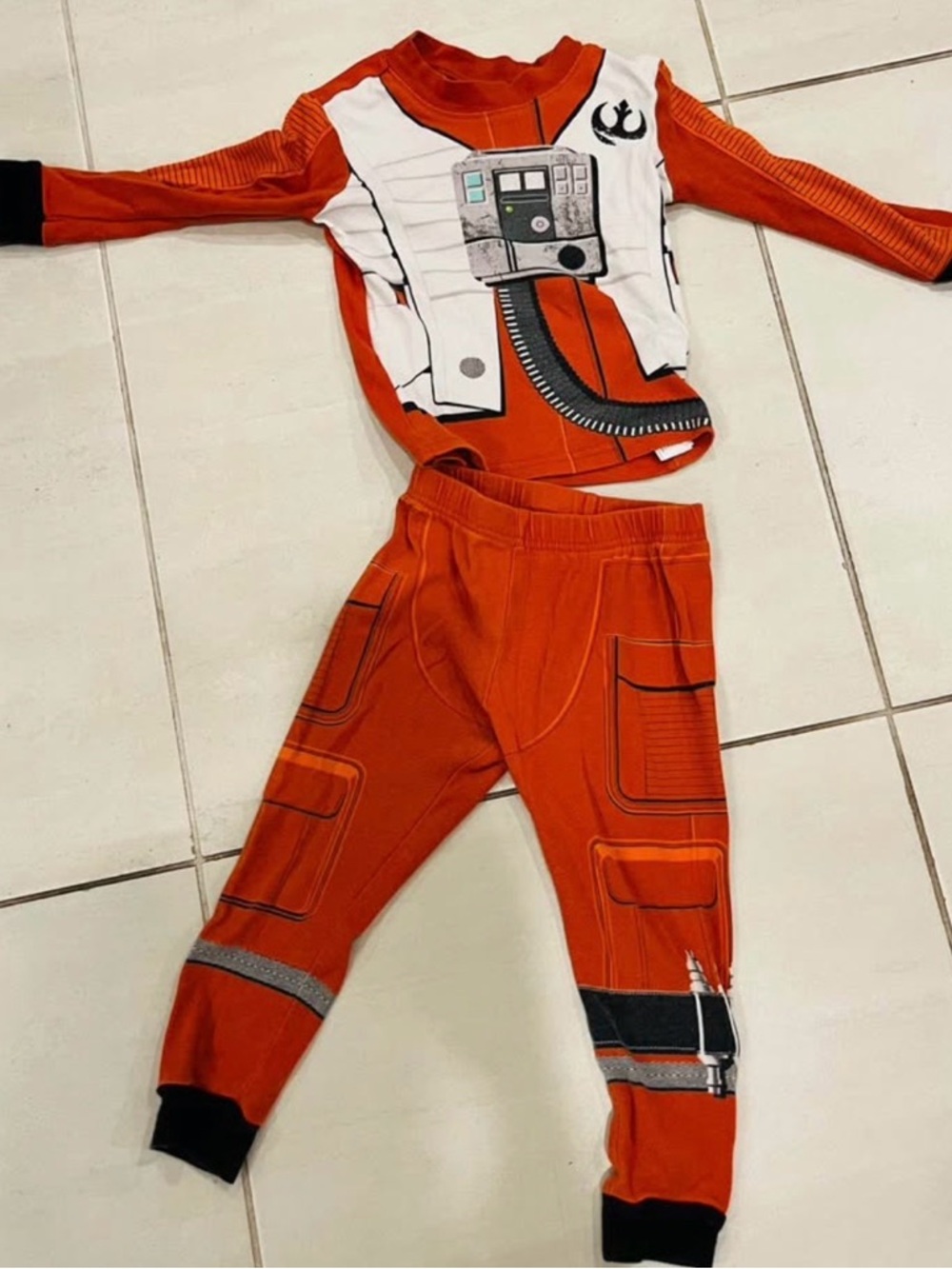 Disney Store Star Wars 3t Poe Dameron  comfy costume Pajama Set